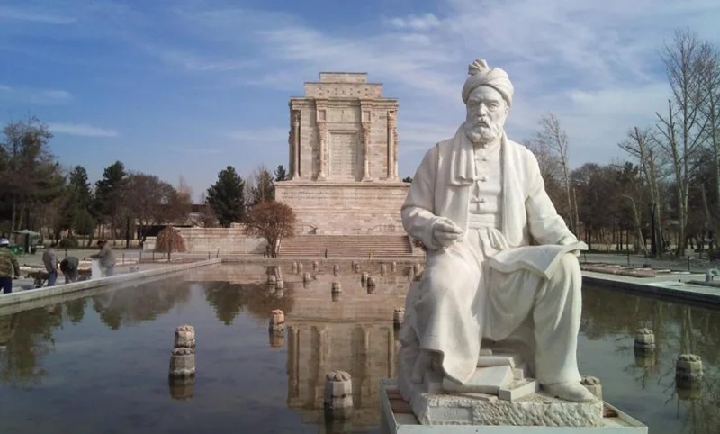 آرامگاه فردوسی؛ خانه پدر زبان پارسی