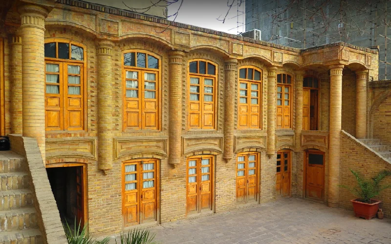 خانه تاریخی توکلی؛ عکاسی در خانه اجنه