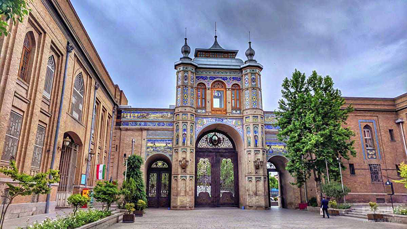 سردر باغ ملی؛ دروازه تاریخ تهران