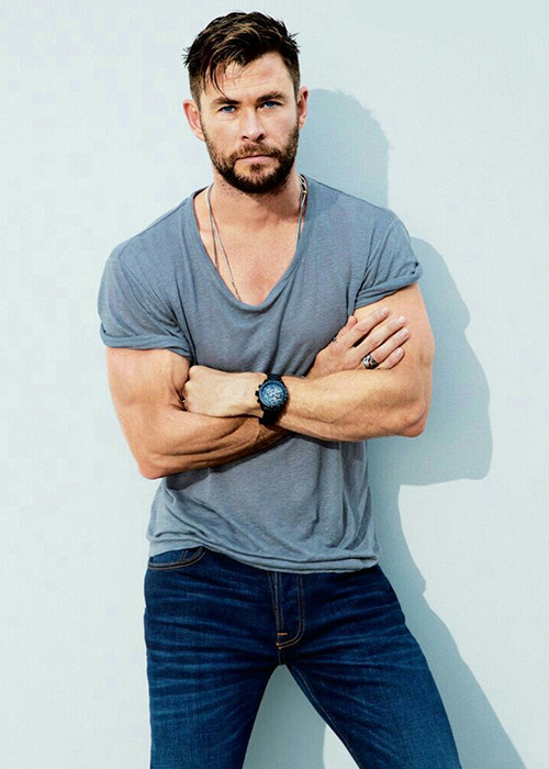 ژست عکاسی مردانه در فضای باز