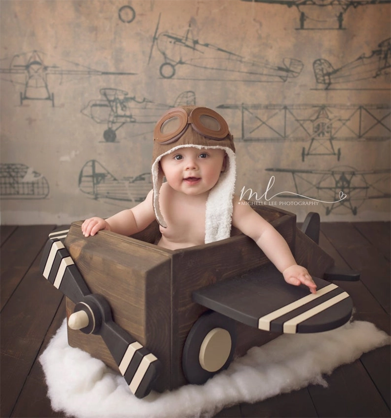 ایده عکاسی از 6 ماهگی نوزاد با آینده شغلی