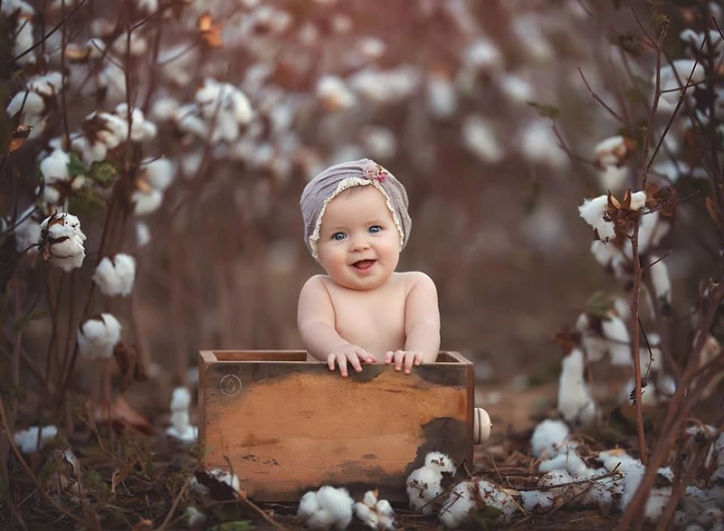 عکاسی پرتره از نوزاد 6 ماهه
