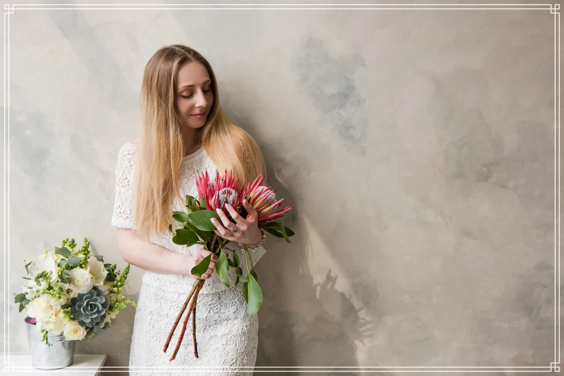 ایده عکس با دسته گل