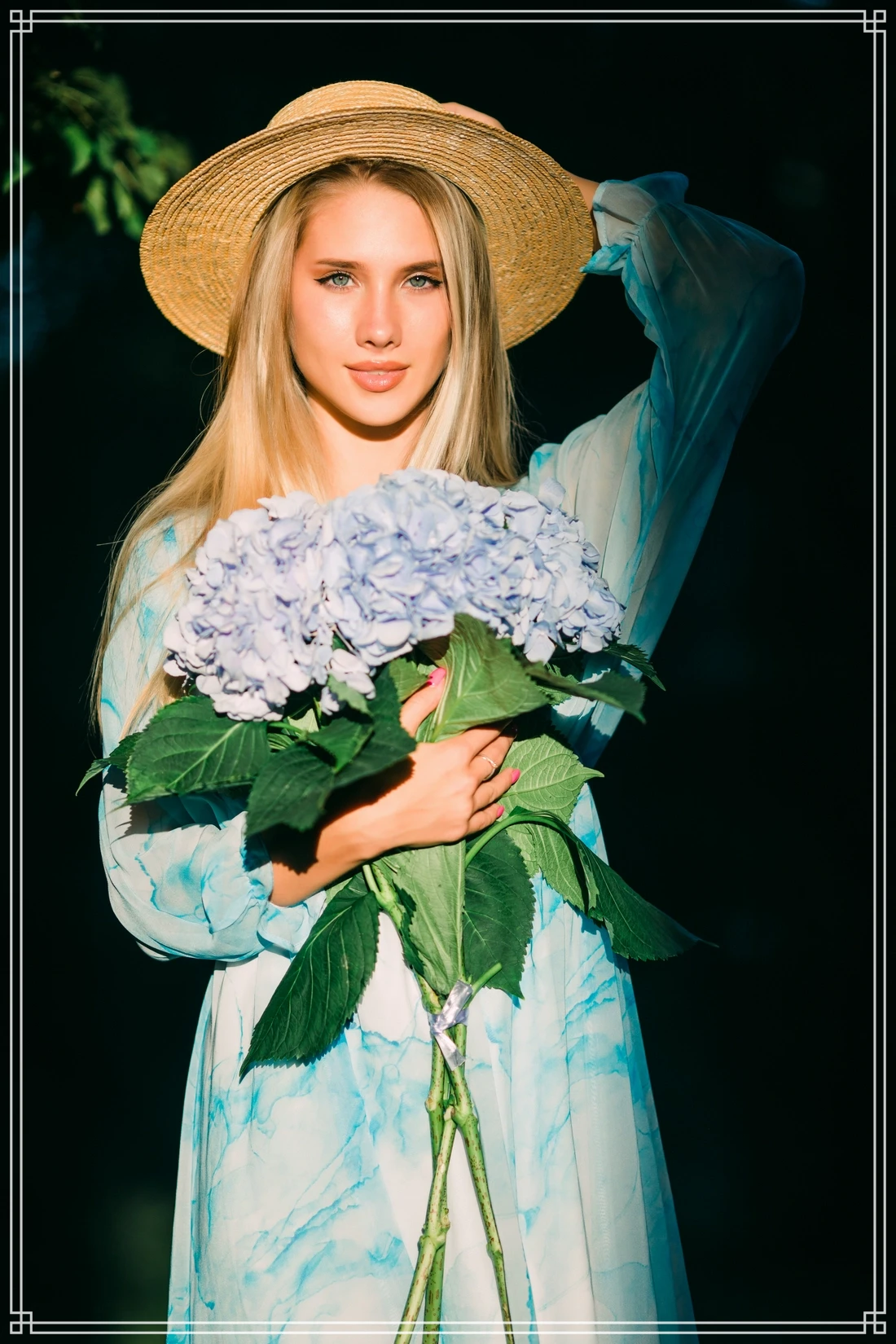 ایده عکس با دسته گل