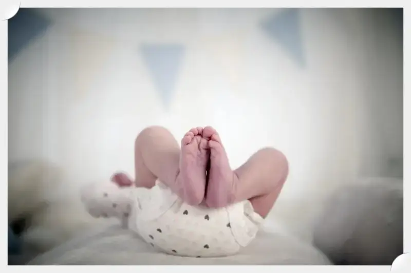 عکس پروفایل بچه گانه عاشقانه