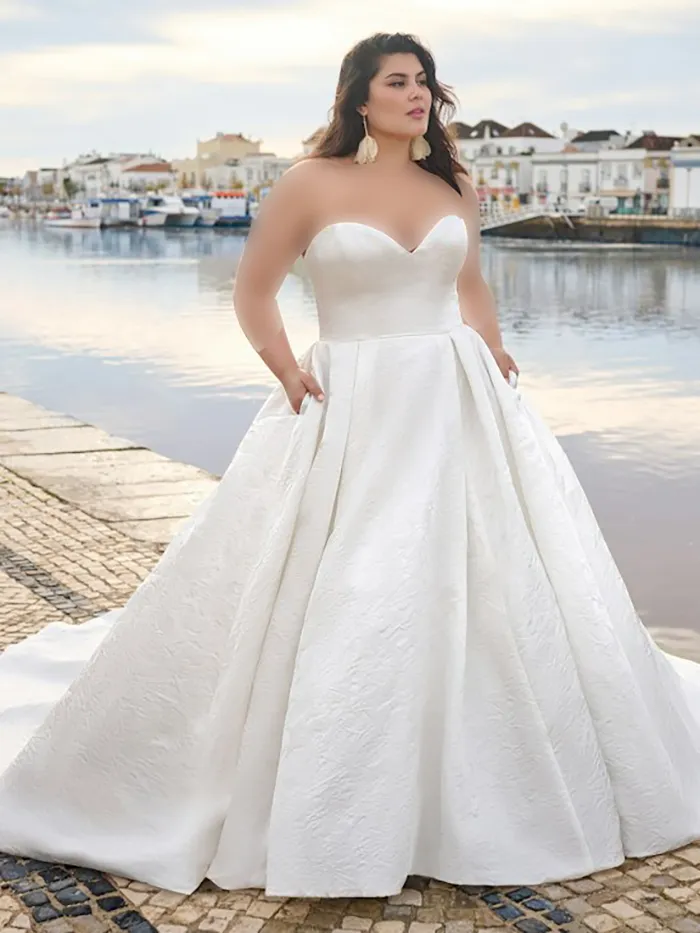 لباس عروس چاق